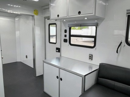 ON SALE! 28' Office / Medical / Command Trailer w/ 2 Offices – MO Great ...