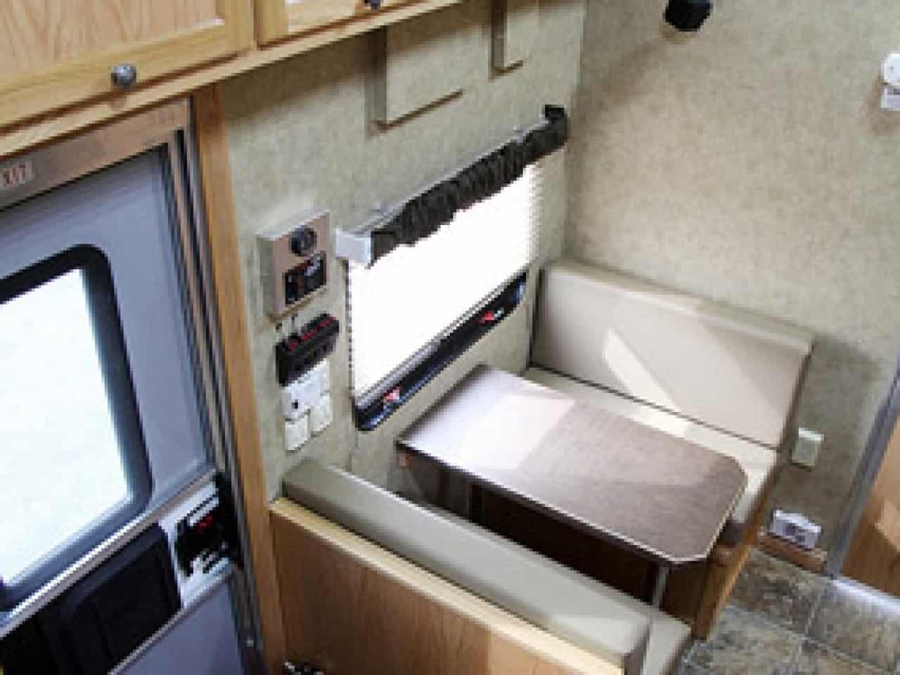 Stacker Trailer w/ Living Quarters Get a Quote MO Great Dane