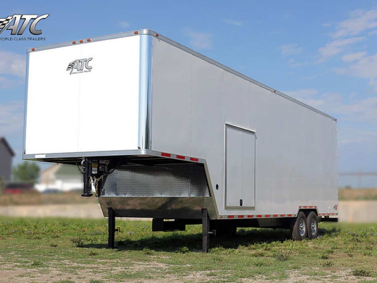 Mobile Water Treatment Trailers MO Great Dane / Total Trailers trailers