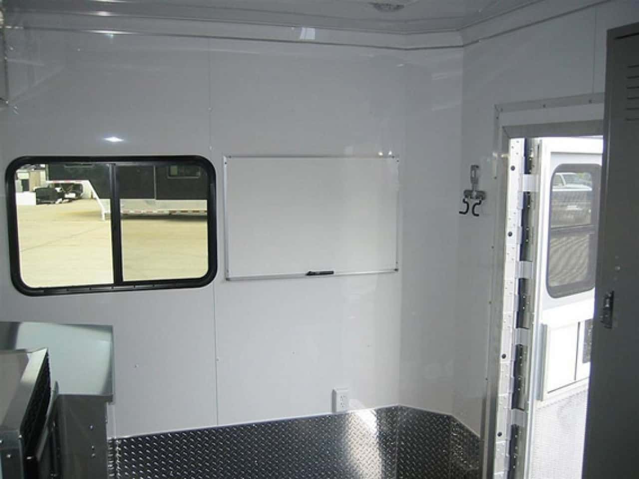 Doghouse Trailer Oil & Gas MO Great Dane trailers